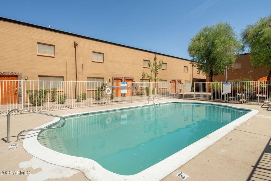 Ideally positioned immediately north of Central Phoenix's largest major employment corridor, The Vue Townhomes (''the property'') is a 26-unit majority townhome community located at the southwest corner of the 15th Avenue and Missouri Avenue intersection. The property sits within a desirable residential neighborhood, surrounded by the growing lifestyle opportunities of a rapidly improving area and the natural beauty of the North Mountain Preserve. The adjacent city-endorsed North Mountain Redevelopment Area, a defined area within the Phoenix MSA currently undergoing transformative redevelopment efforts, provides assistance to residents and business owners in taking advantage of funding mechanisms designed to improve the region through advancement of underutilized properties, expanded infrastructure, and the creation of additional employment opportunities with current capital investment of $179M, and lead by a revitalization of the iconic Metrocenter Mall. Ample employment opportunities are found through the nearby I-17 Employment Corridor, boasting more than 43,000 employees across ±1,200 businesses, featuring employers such as BlueCross BlueShield, Wells Fargo, Waste Management. 

Completed in 1967, The Vue at 1501 is comprised of 8 one-bedroom (31%) and 18 two-bedroom townhome (69%) floorplans, offering an average of ±823 square feet per unit. All units have been fully renovated with new countertops, cabinets, stainless steel appliances, upgraded electrical panels and in-unit washer/dryers. In addition, the roof and pool have been recently updated leaving additional upside of enhancing the curb appeal through common area capital expenditures such as exterior paint and landscaping. Future ownership will have the opportunity to receive enhanced operational performance and desirability resulting from the property's extremely rare majority-townhome mix in a rapidly-transforming, centralized location with immediate access to desirable amenities such as schools, retail and major employment corridors. With $2,308 average on-market rent for townhomes within a one-mile radius of the property, new ownership will have a clear competitive advantage to push market rent while remaining the lower cost option amongst competitive units in the submarket.