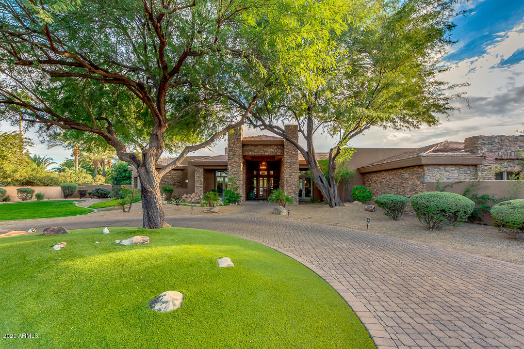 MAN ACRES - Residential