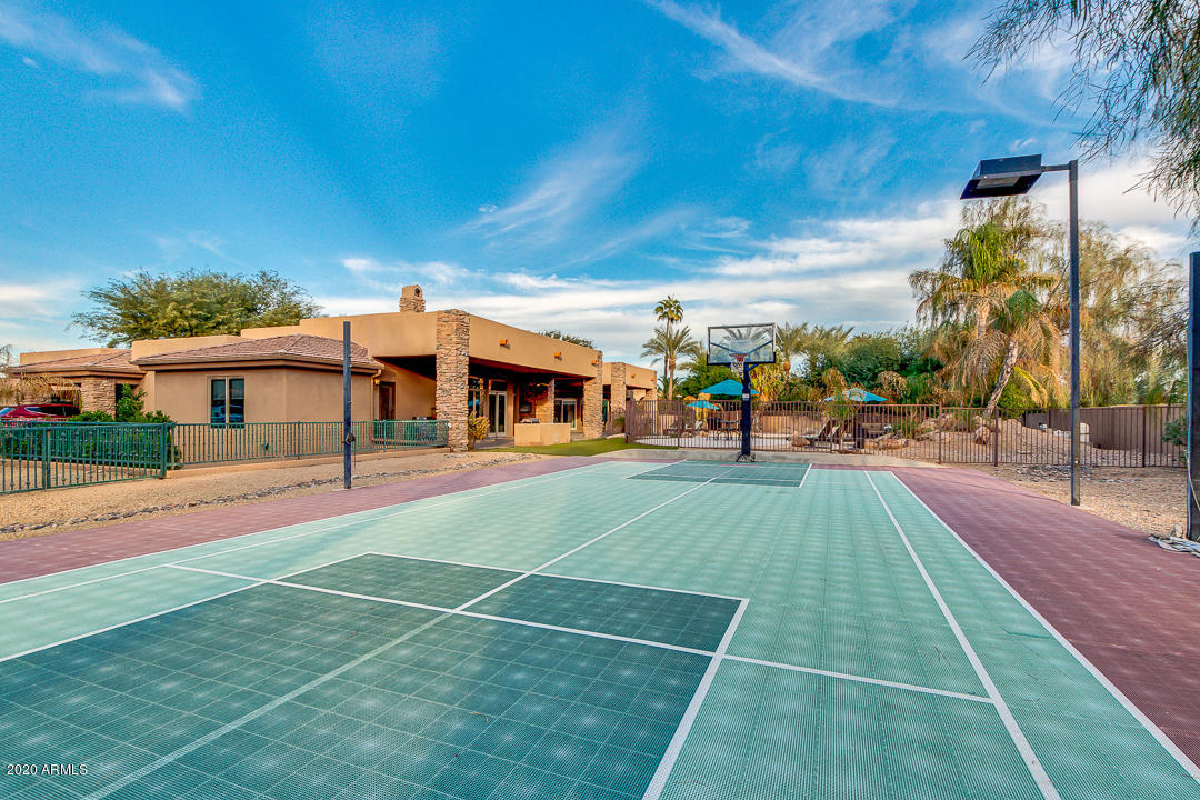 MAN ACRES - Residential