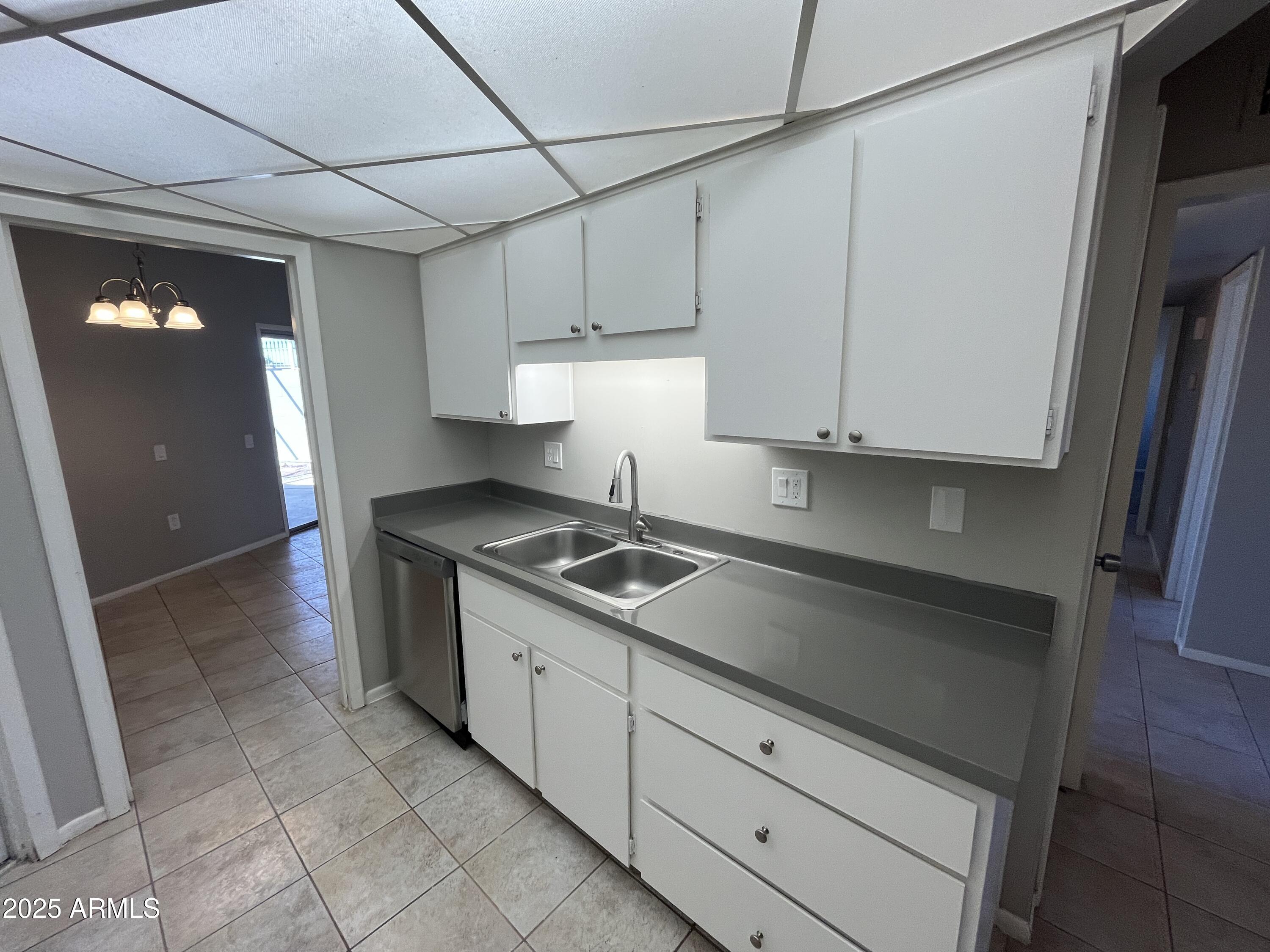 16822 N BOSWELL Boulevard