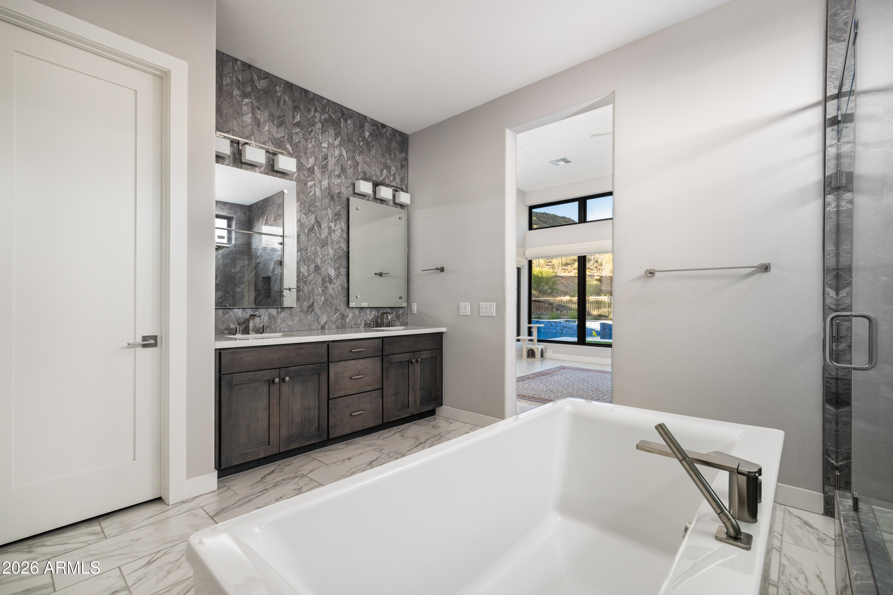 ADERO CANYON - Residential