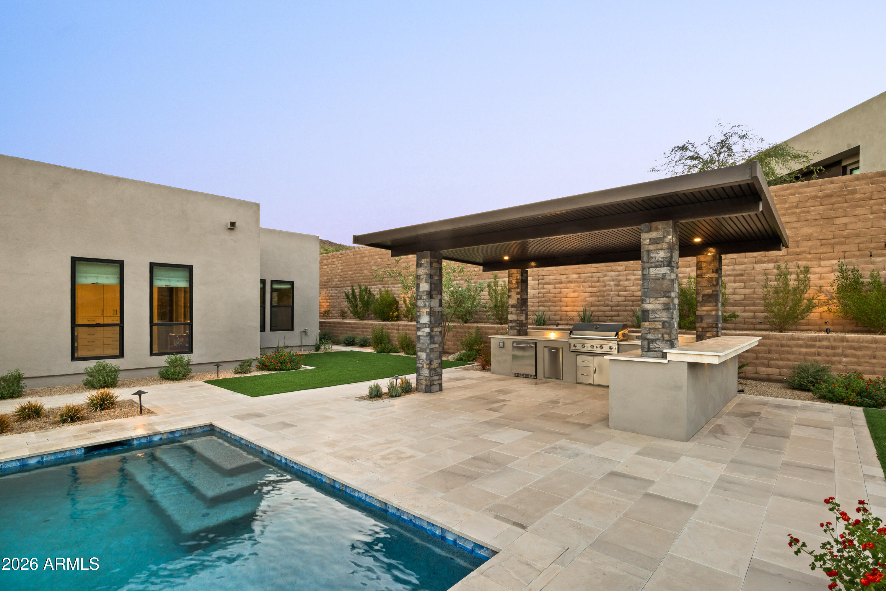 ADERO CANYON - Residential