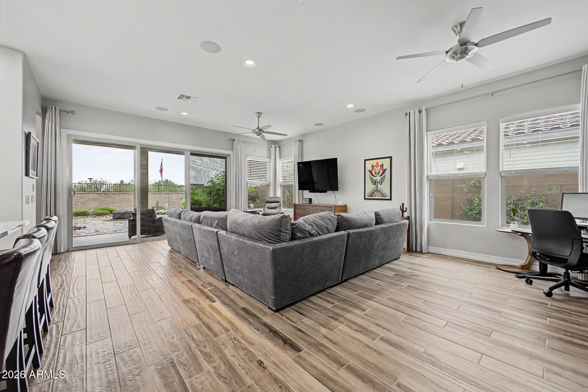 16458 W GARY Way