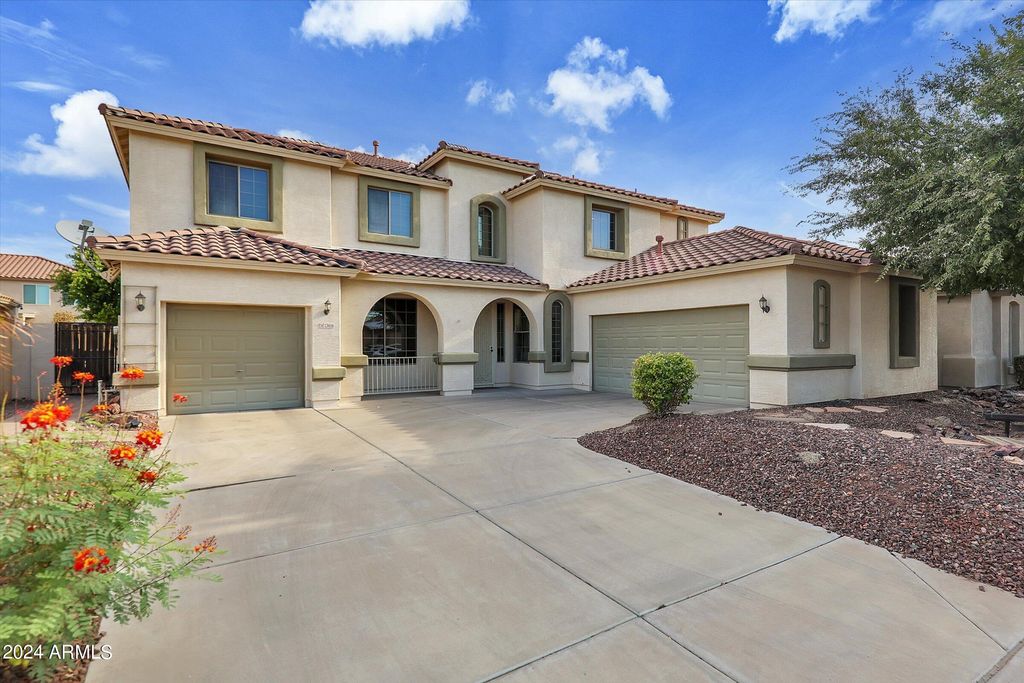 Photo of 13616 W San Miguel Avenue, Litchfield Park, AZ 85340 (MLS # 6922850)