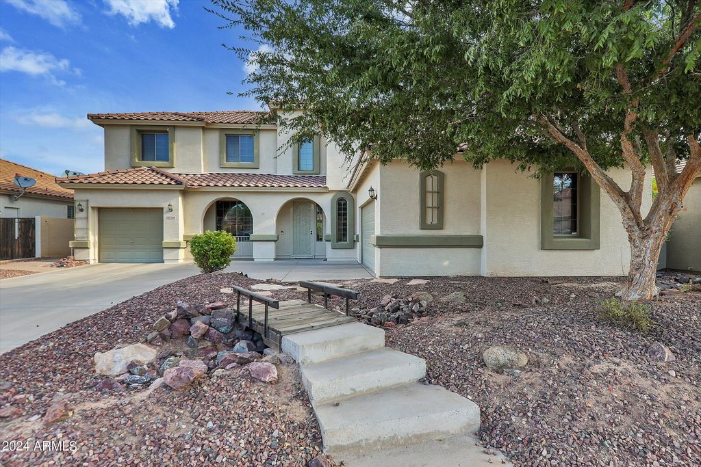 Photo of 13616 W San Miguel Avenue, Litchfield Park, AZ 85340 (MLS # 6922850)
