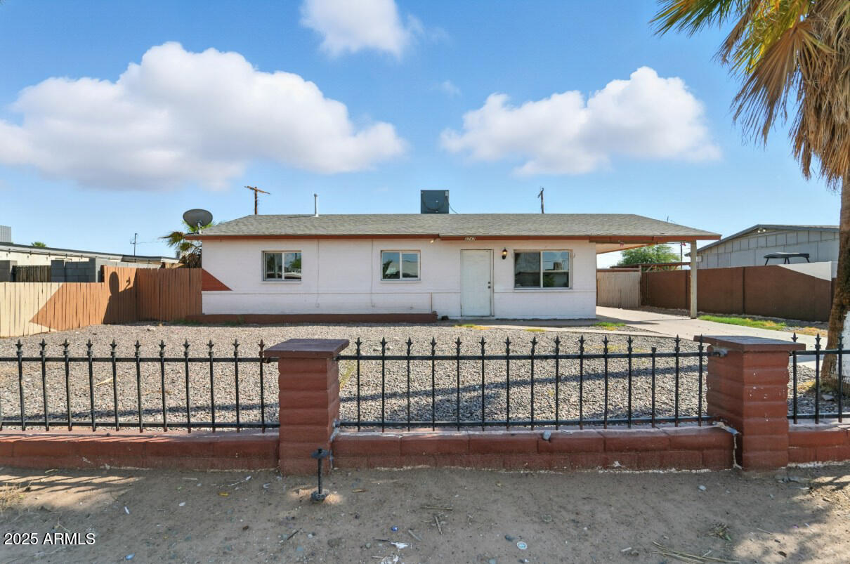 3747 W WIER Avenue