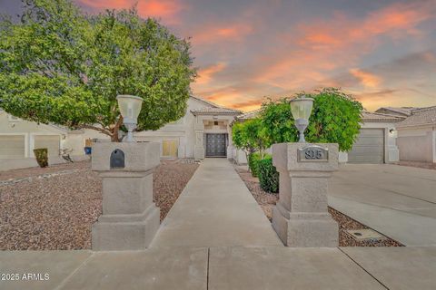Photo of 815 N Hill Circle, Mesa, AZ 85203 (MLS # 6926947)