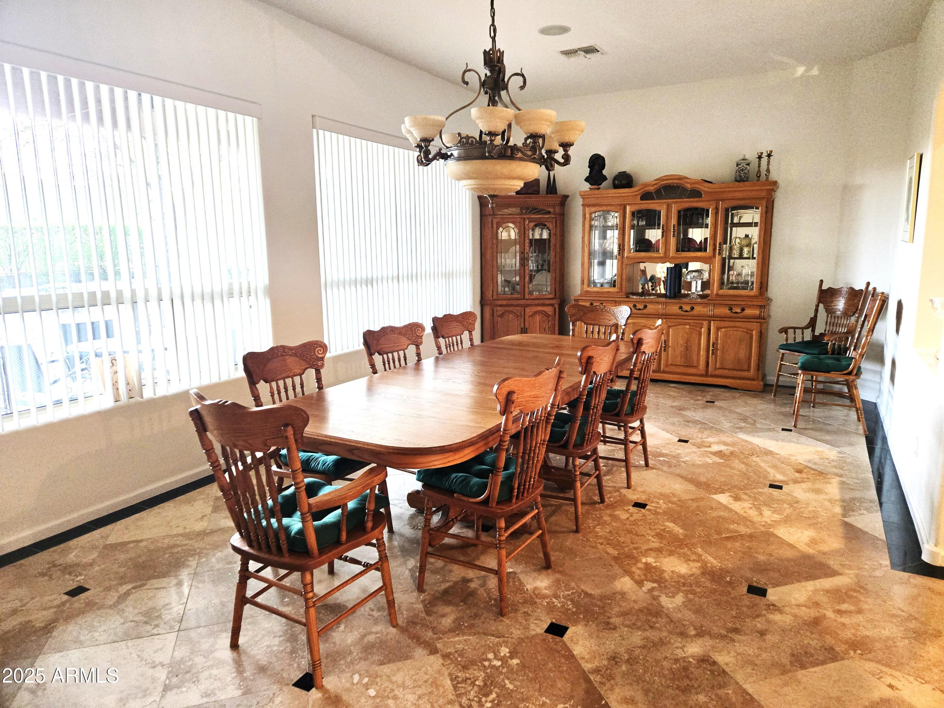 Homes 2 5318 E GLORIA Lane