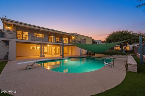 2131 E BETHANY HOME Road Phoenix AZ 85016