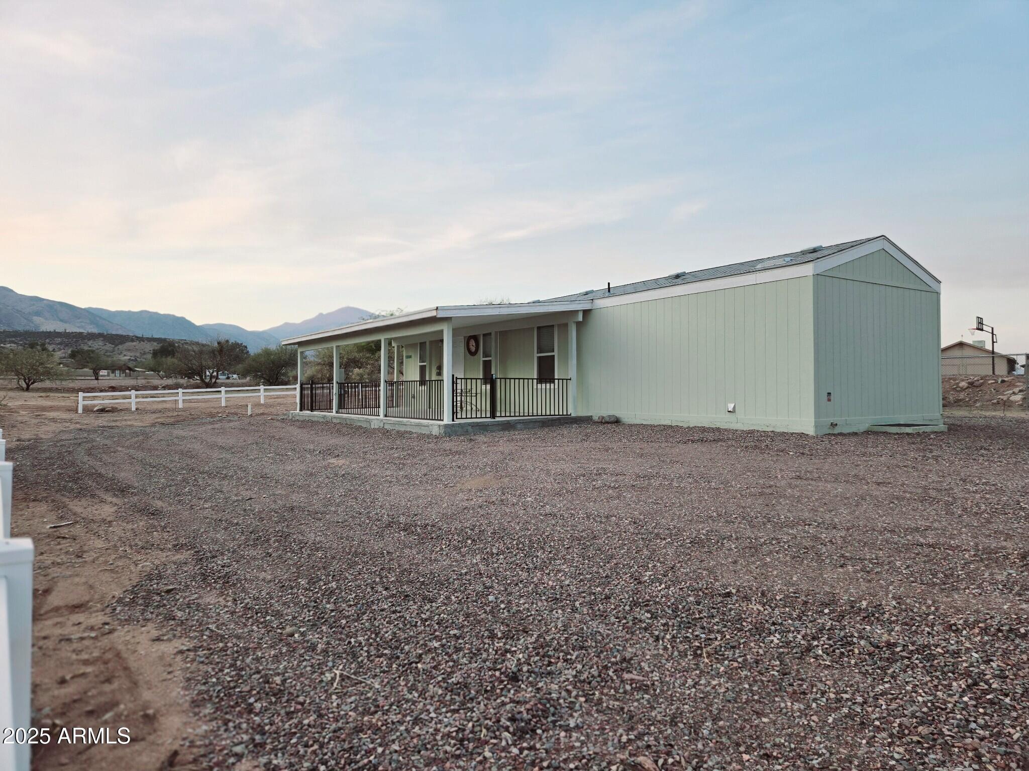 Listing image 1