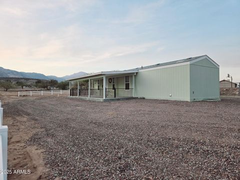 MLS: 6826765