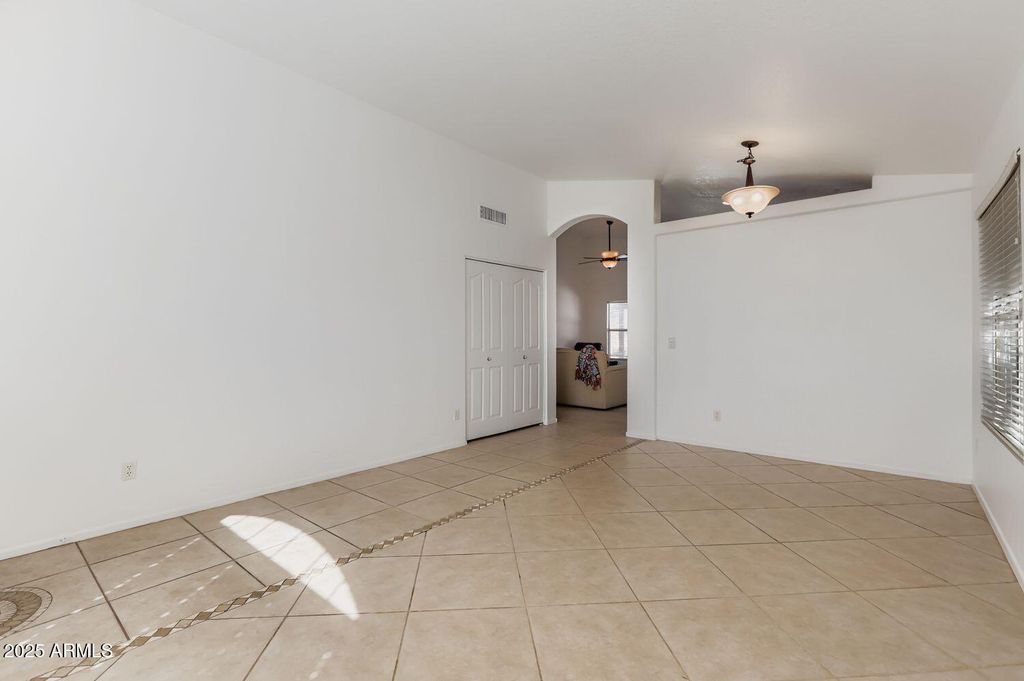 Photo of 12324 W Edgemont Avenue, Avondale, AZ 85392 (MLS # 6935706)