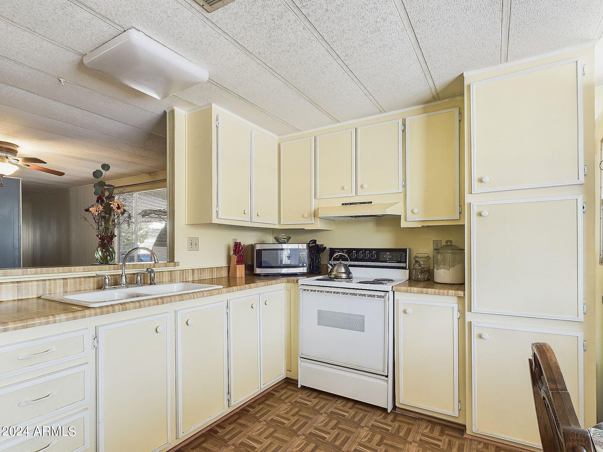 Brentwood West - Residential
