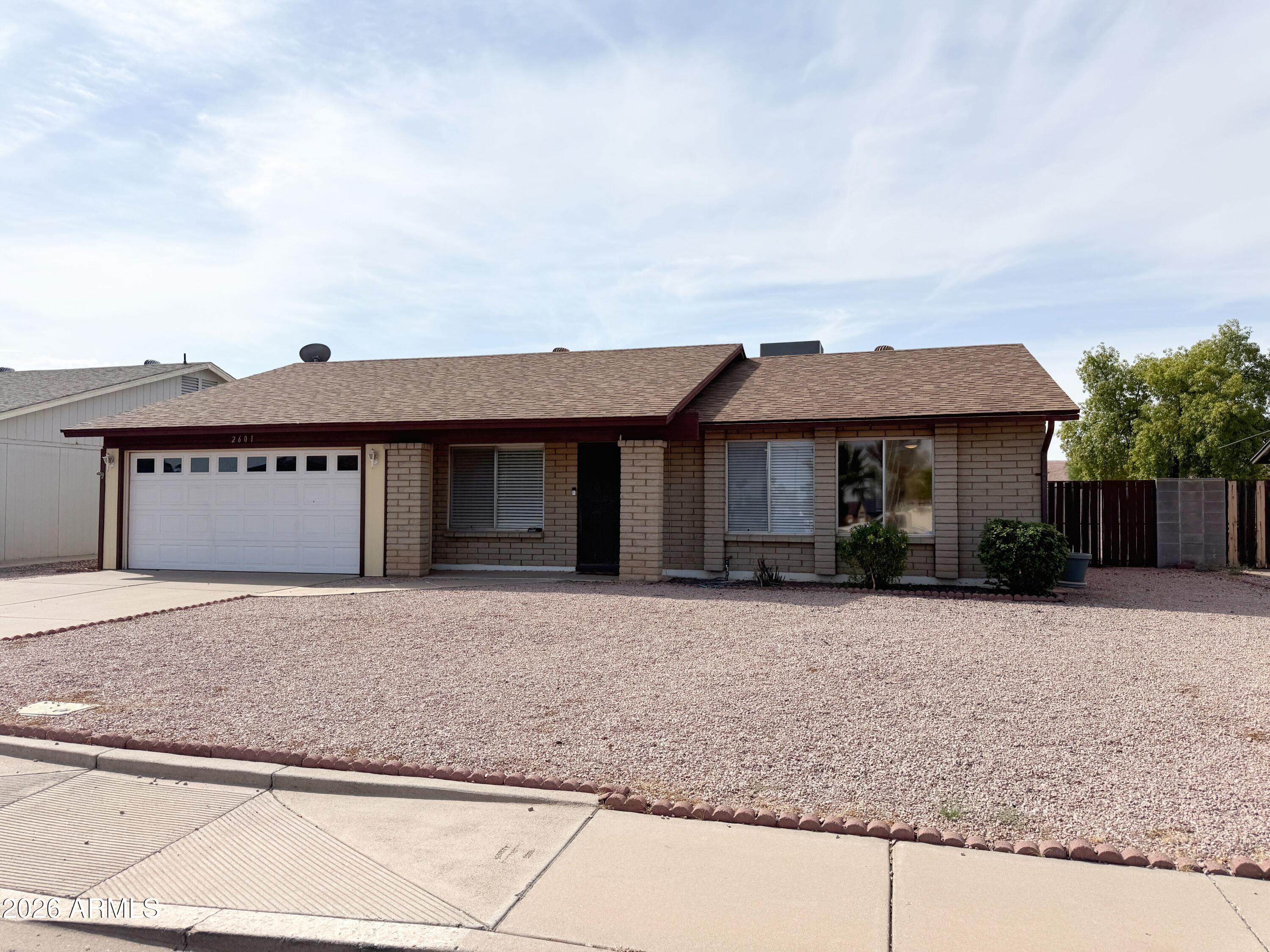 2601 E Hopi Avenue