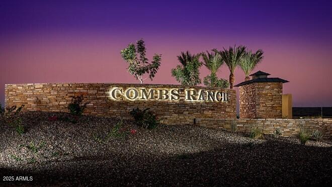 37683 N DANDELION Lane