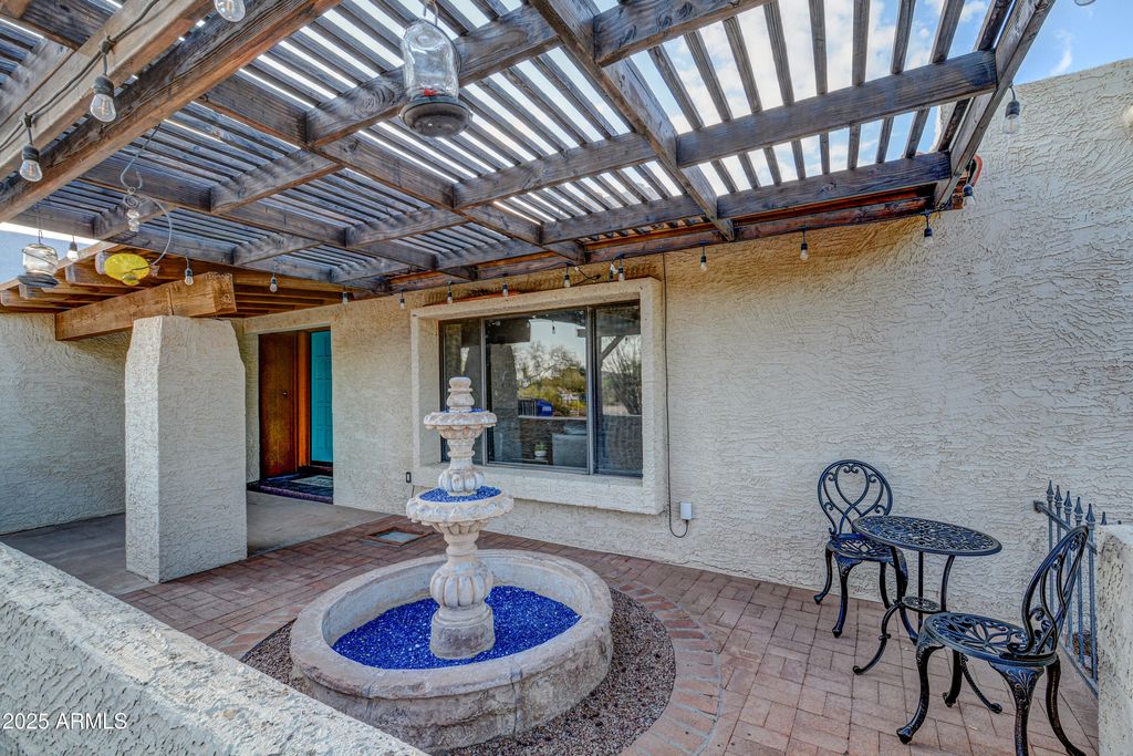 Photo of 6520 E Peak View Road, Cave Creek, AZ 85331 (MLS # 6867821)