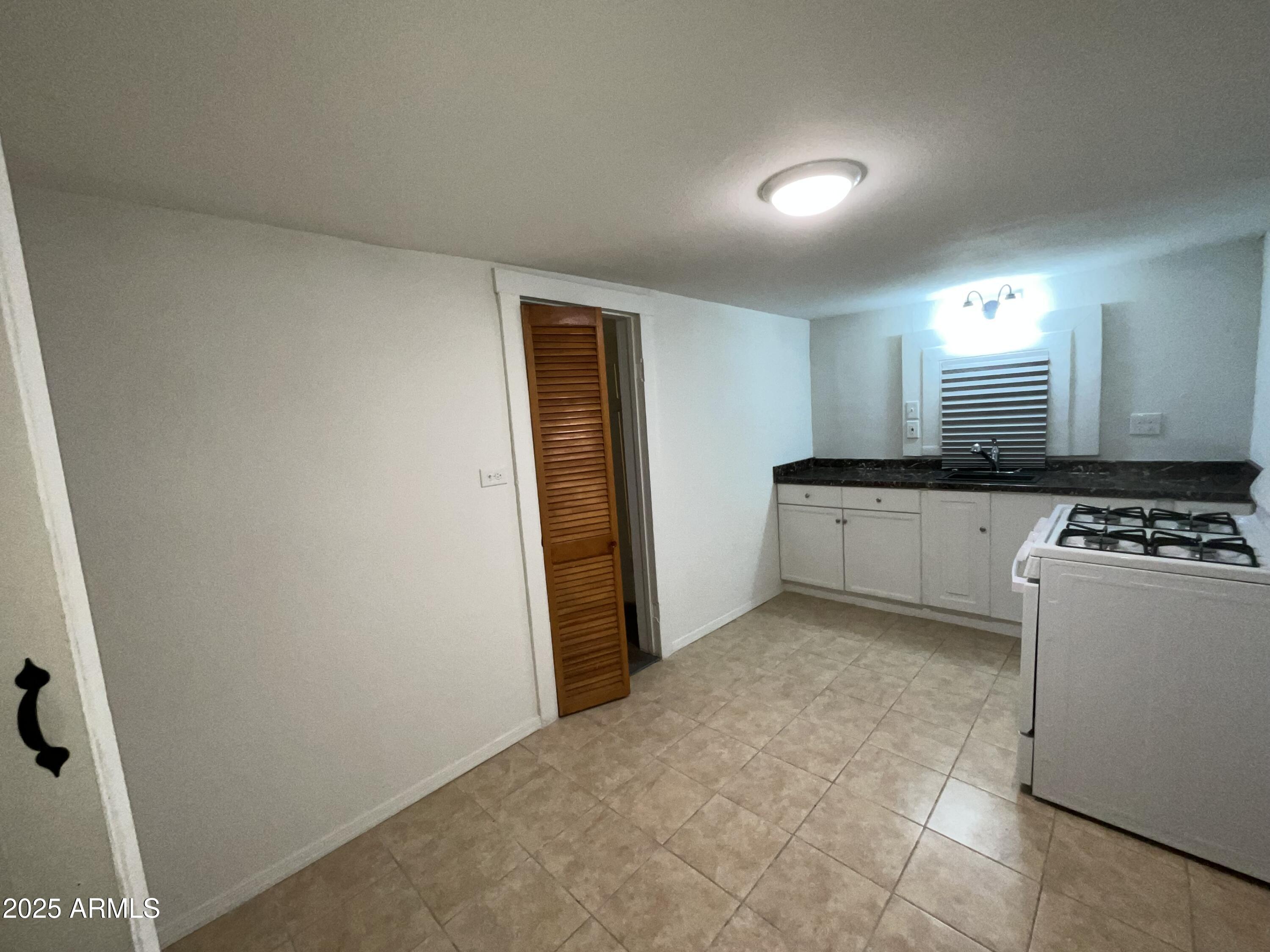 75 N High School Avenue