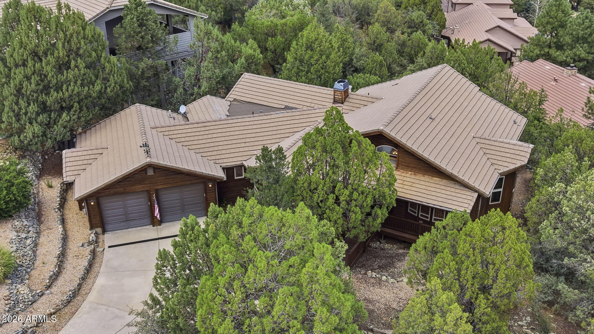 2940 W CRESTVIEW Drive