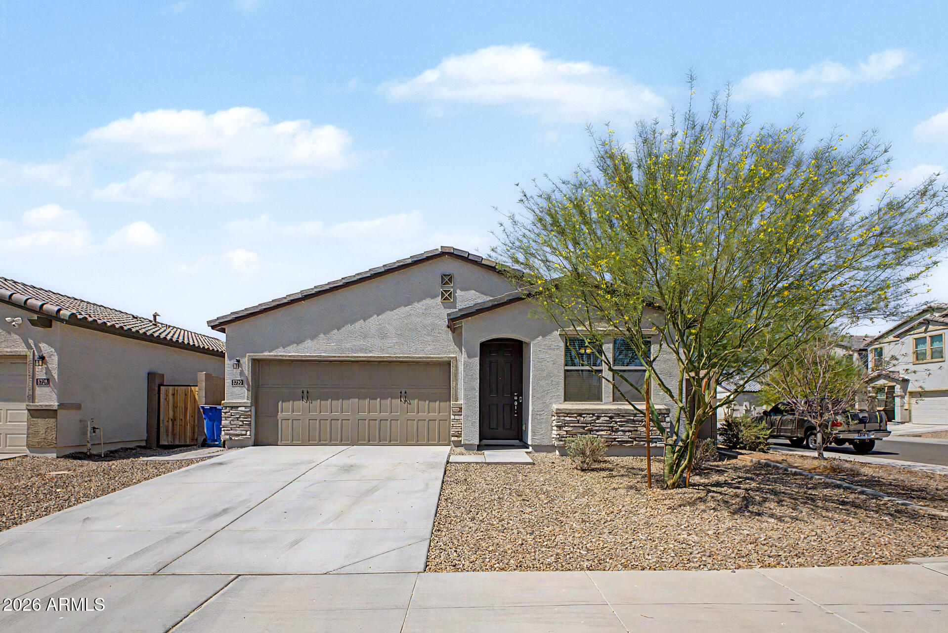 5722 W GETTY Drive