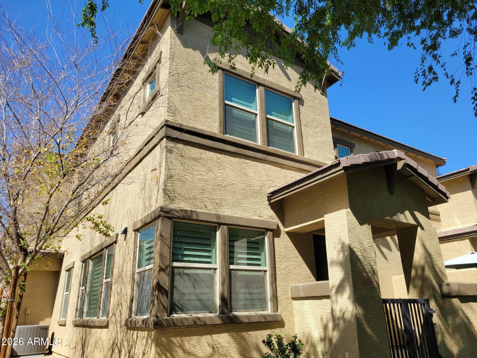 14870 W ENCANTO Boulevard 1058