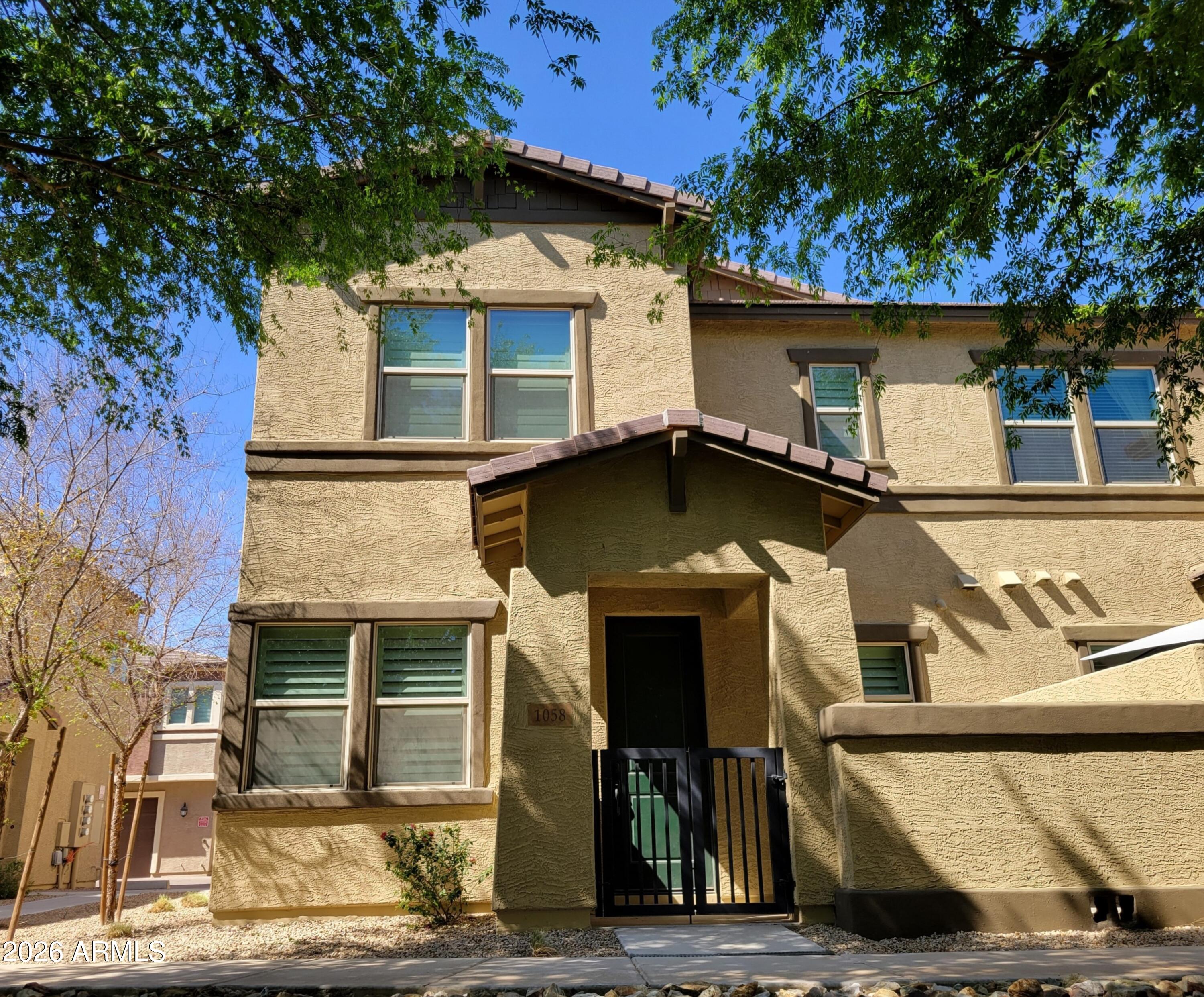 14870 W ENCANTO Boulevard 1058