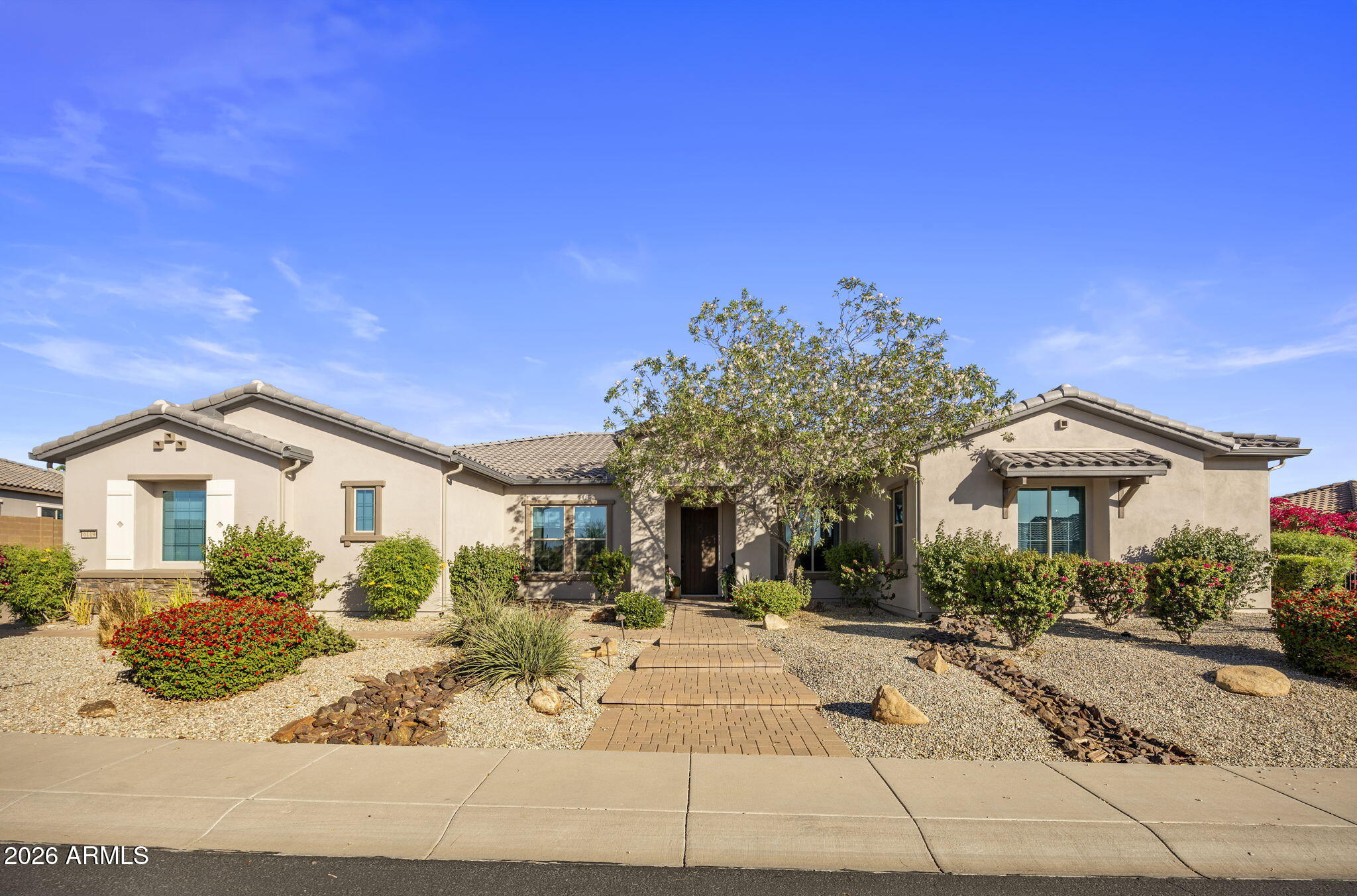 6119 E OYER Lane