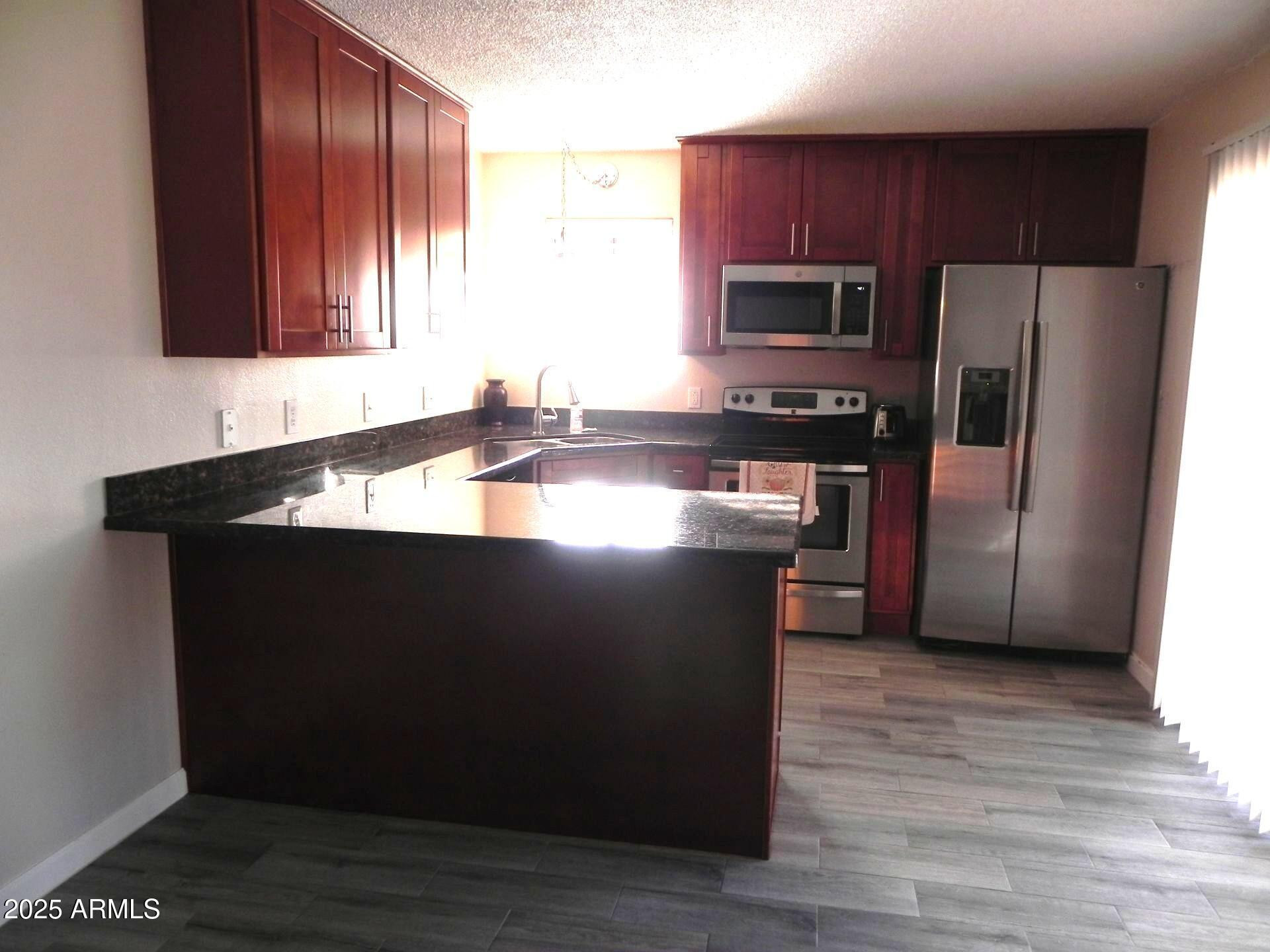 15650 N 19th Avenue Unit 1196