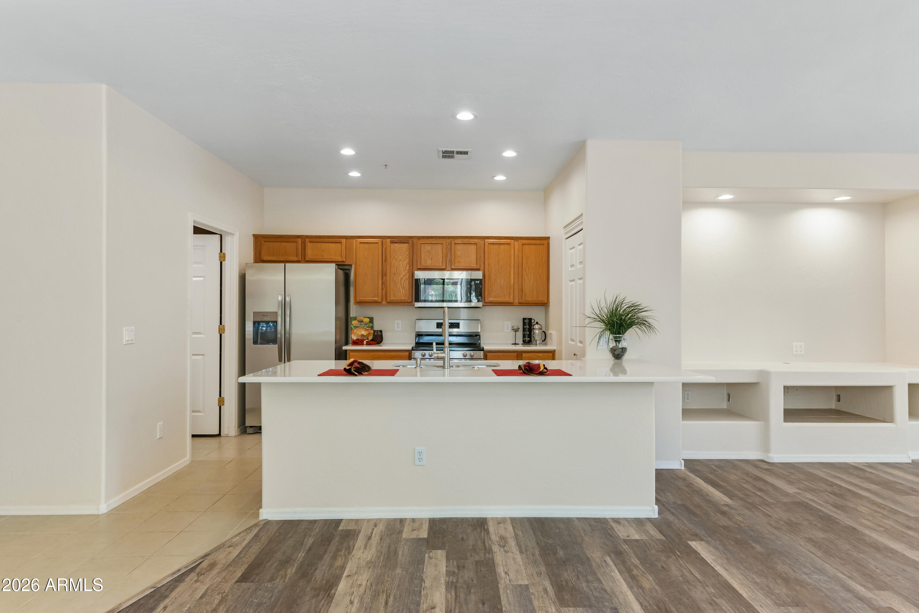 11500 E COCHISE Drive 1021