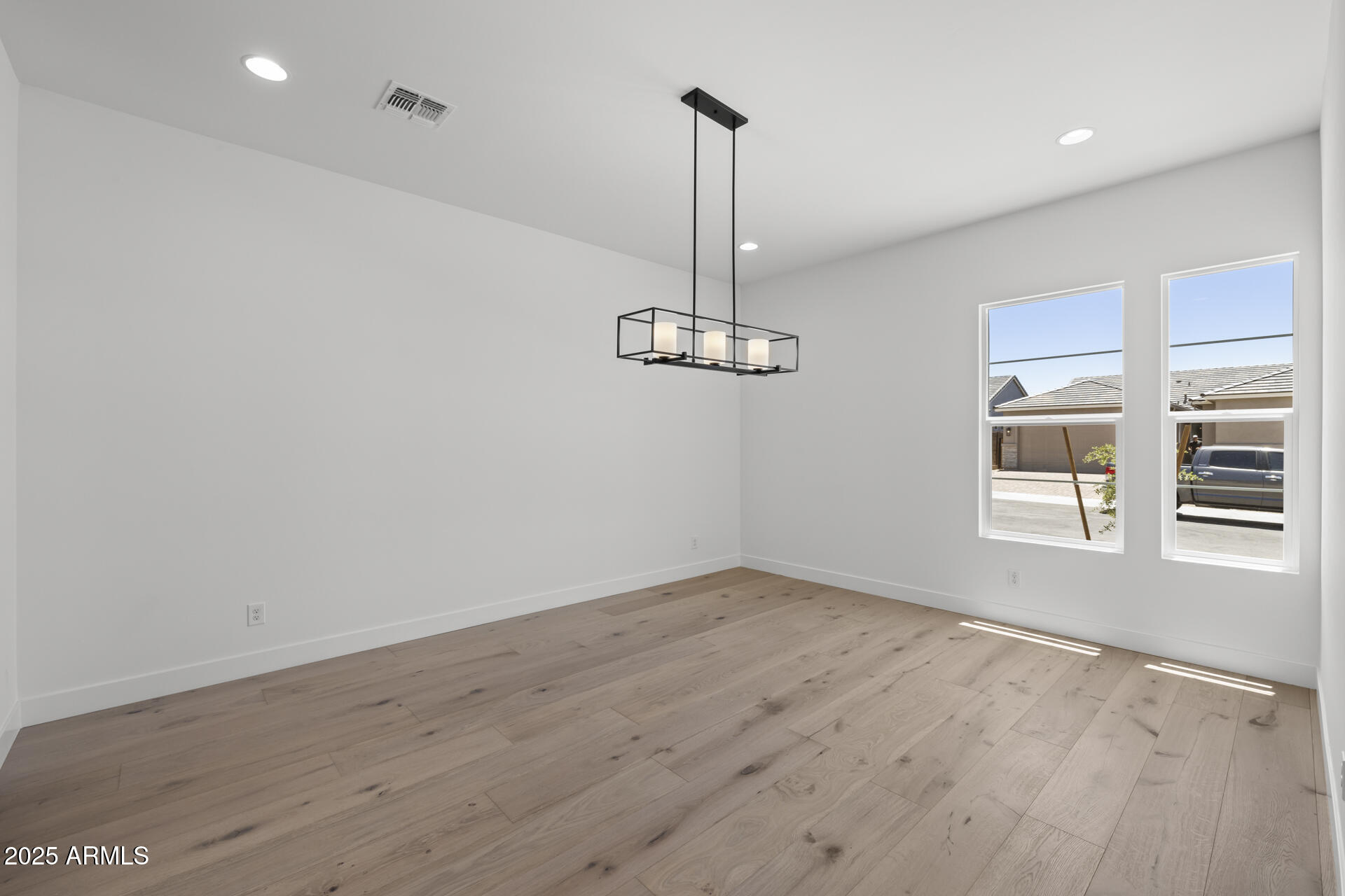 4210 E DESERT VISTA Trail