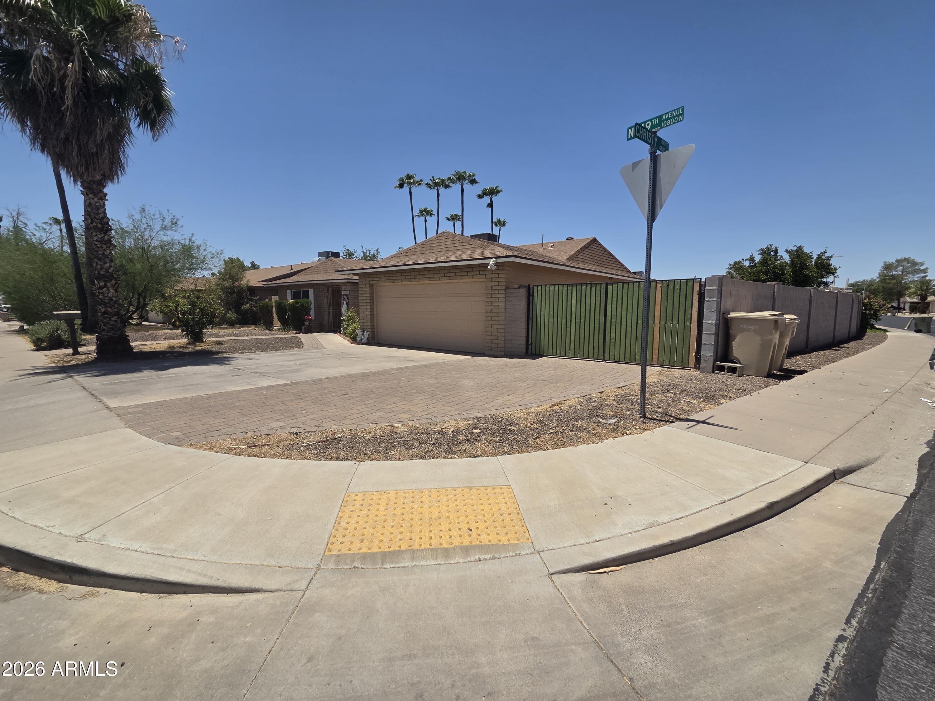 10650 N 49TH Avenue