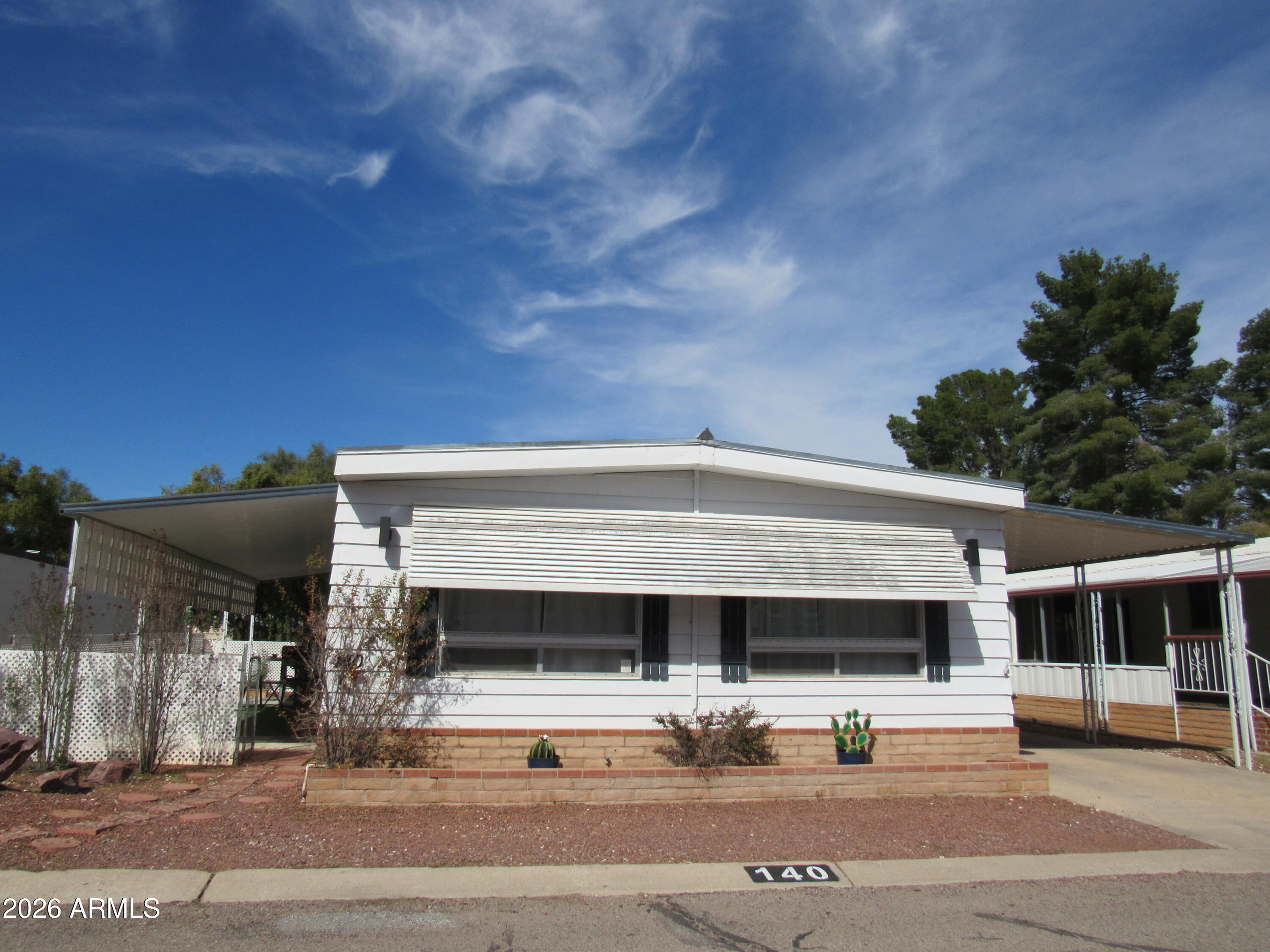 3411 S CAMINO SECO -- 140