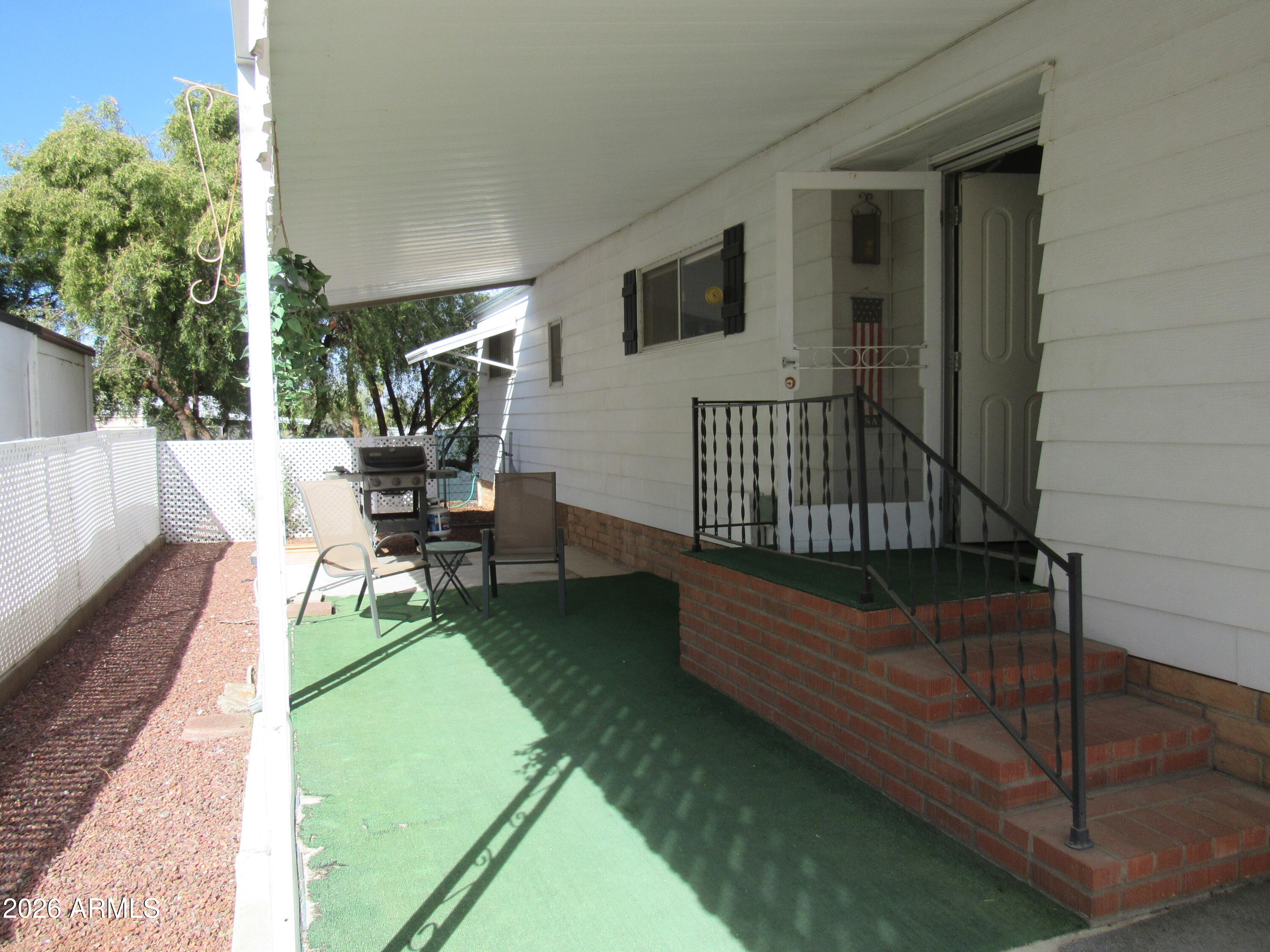 3411 S CAMINO SECO -- 140