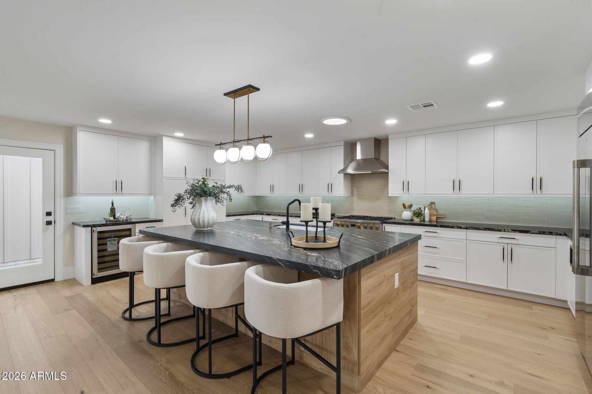 1413 E SAN MIGUEL Avenue