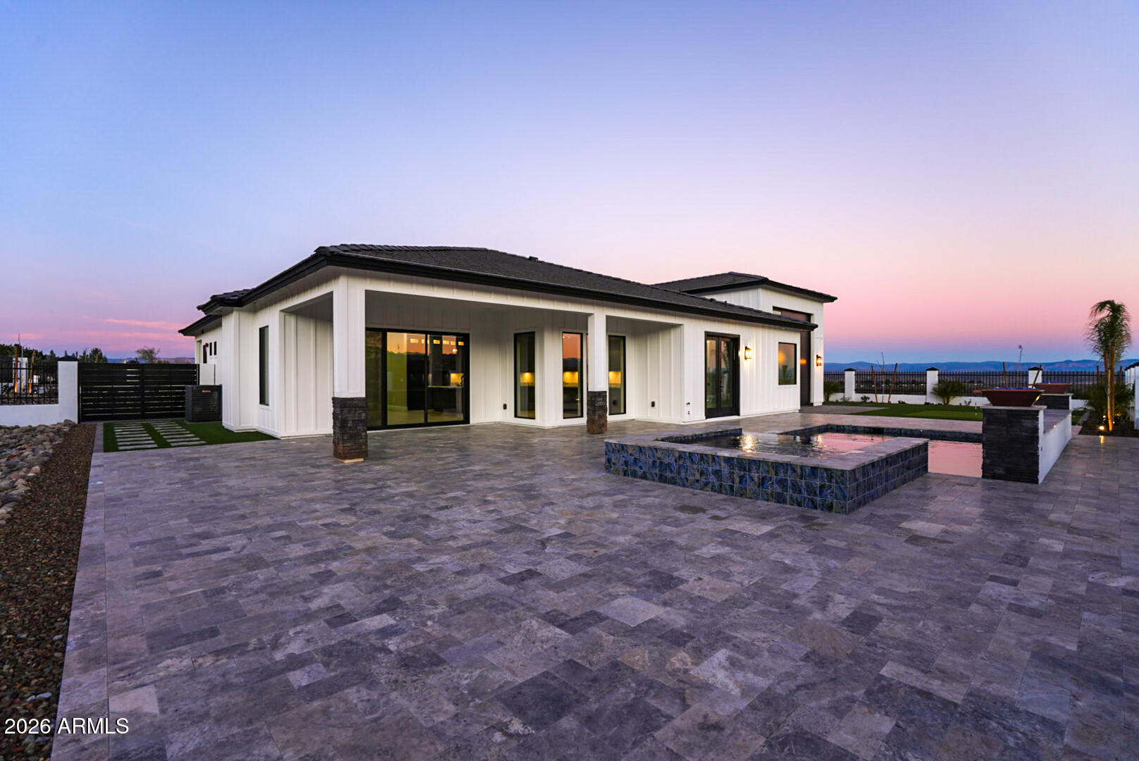 1545 E QUAIL SPRINGS RANCH Road