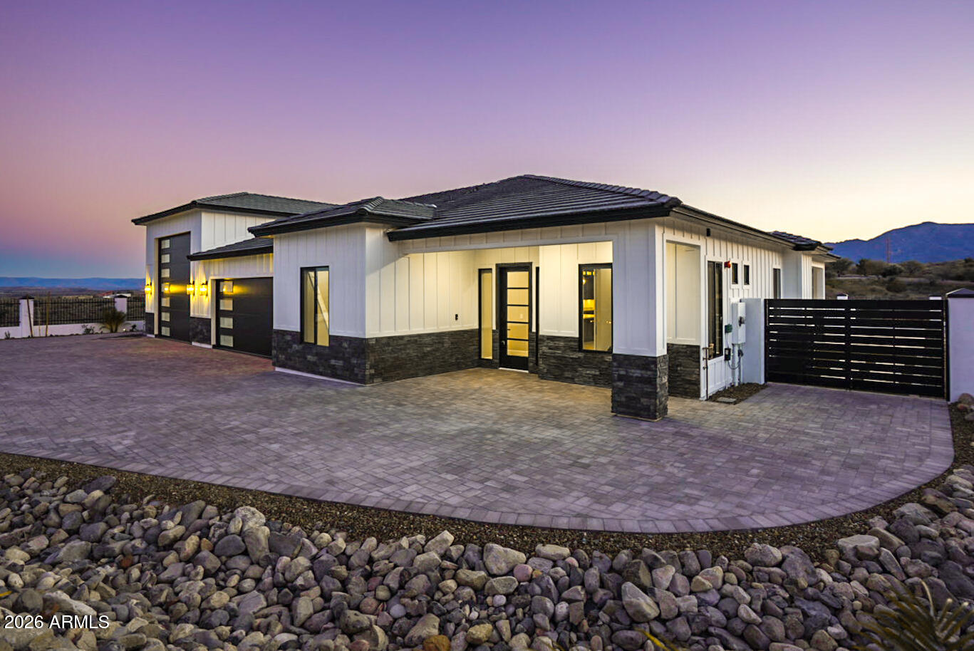 1545 E QUAIL SPRINGS RANCH Road