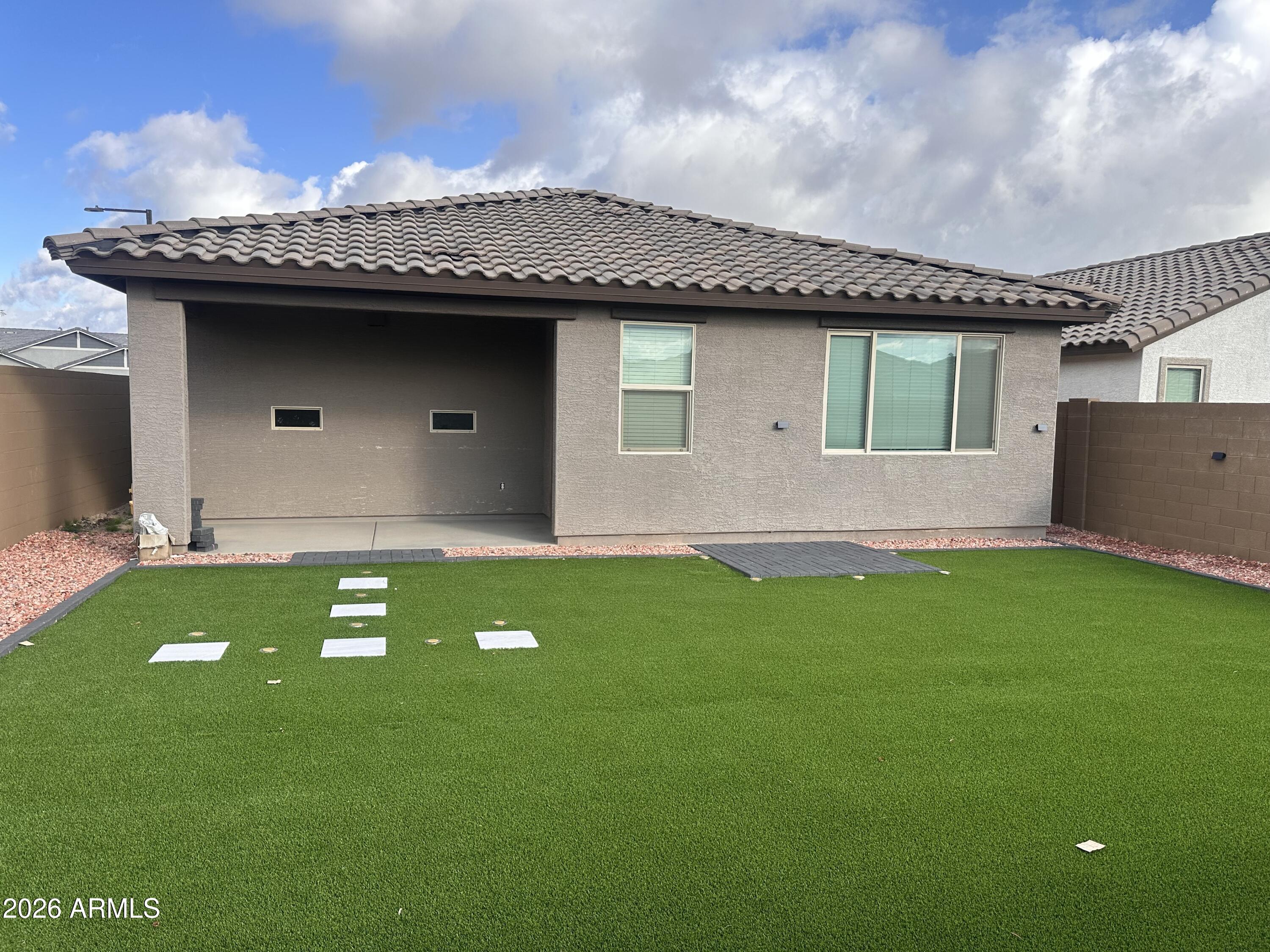 19449 W Pierson Street