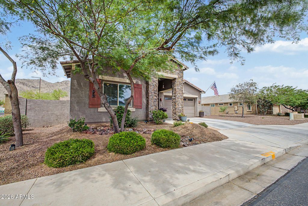 Photo of 21294 W Yale Street, Buckeye, AZ 85396 (MLS # 7013784)