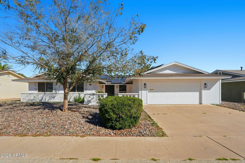 Photo of 10917 W Tropicana Circle, Sun City, AZ 85351 (MLS # 6976613)