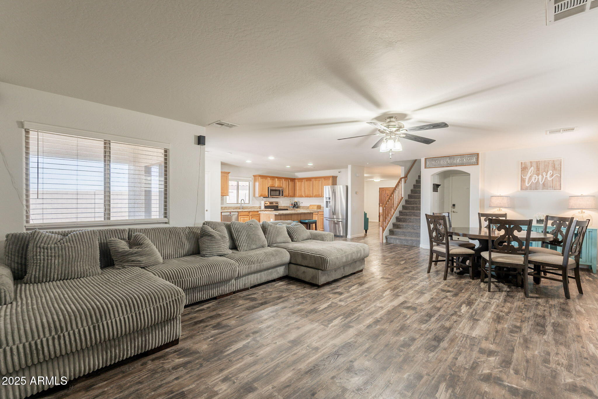 12004 W MORNING DOVE Drive