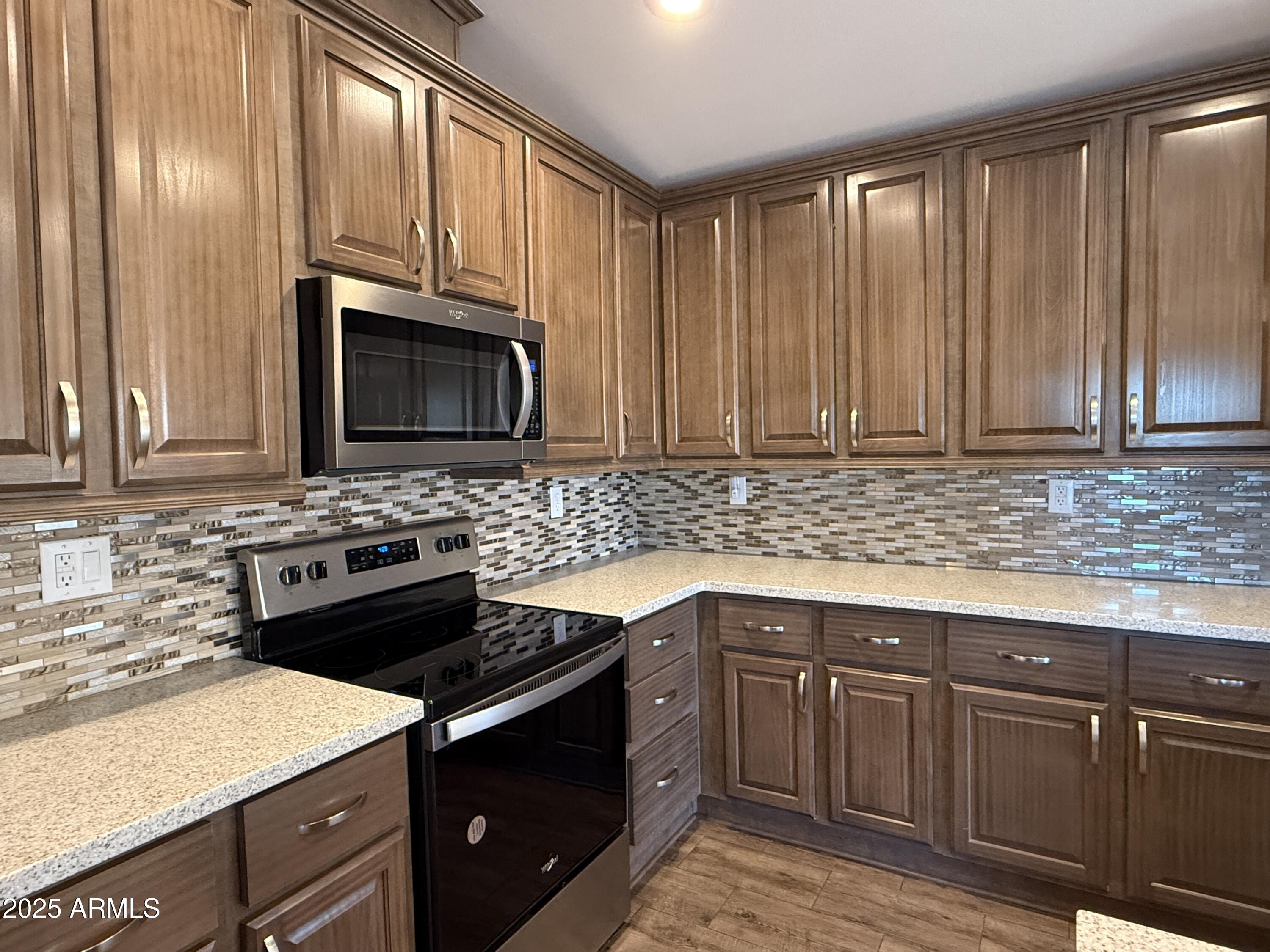 2501 W Wickenburg Way 353