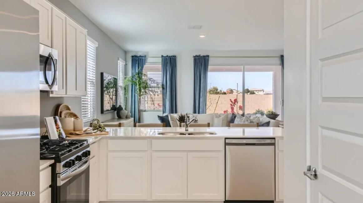 15672 W WILLIAMS Street