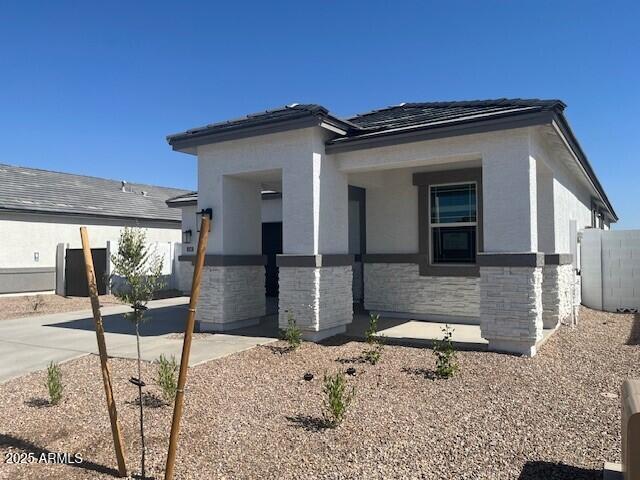 25481 W Graham Trail