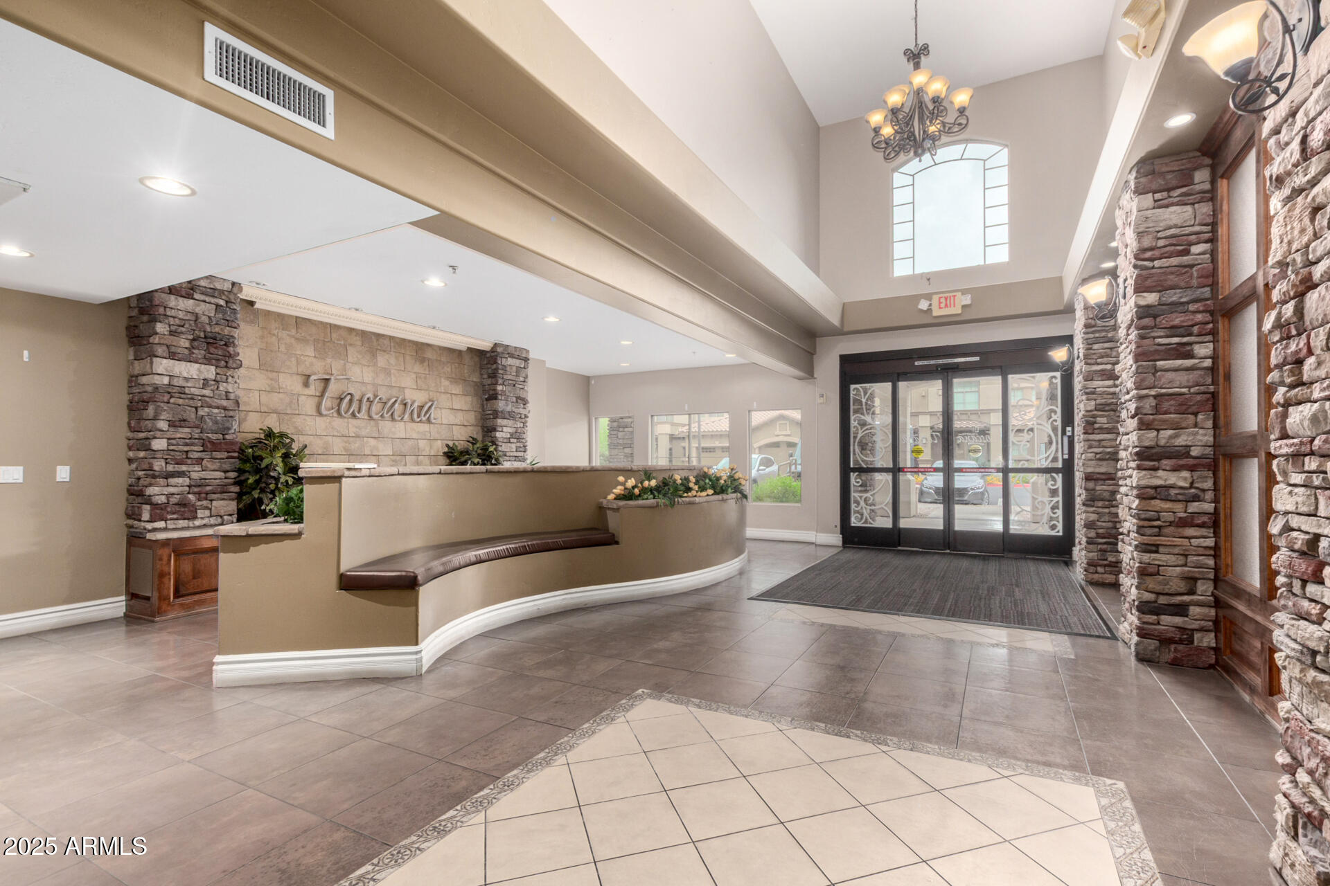 5450 E DEER VALLEY Drive 4199