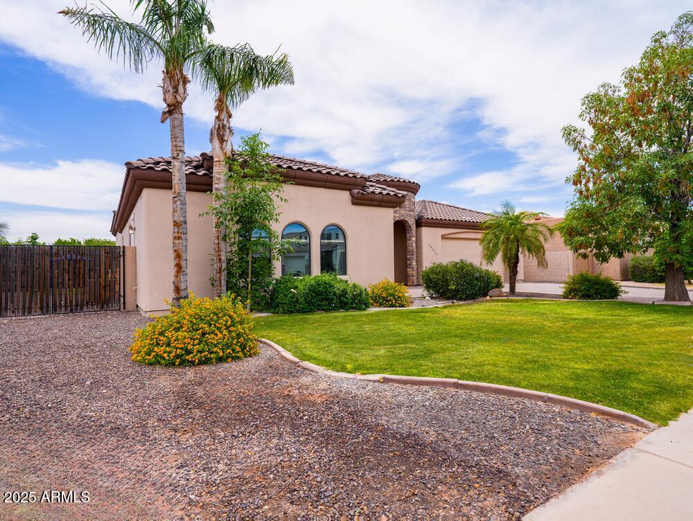20439 E PALOMINO Drive
