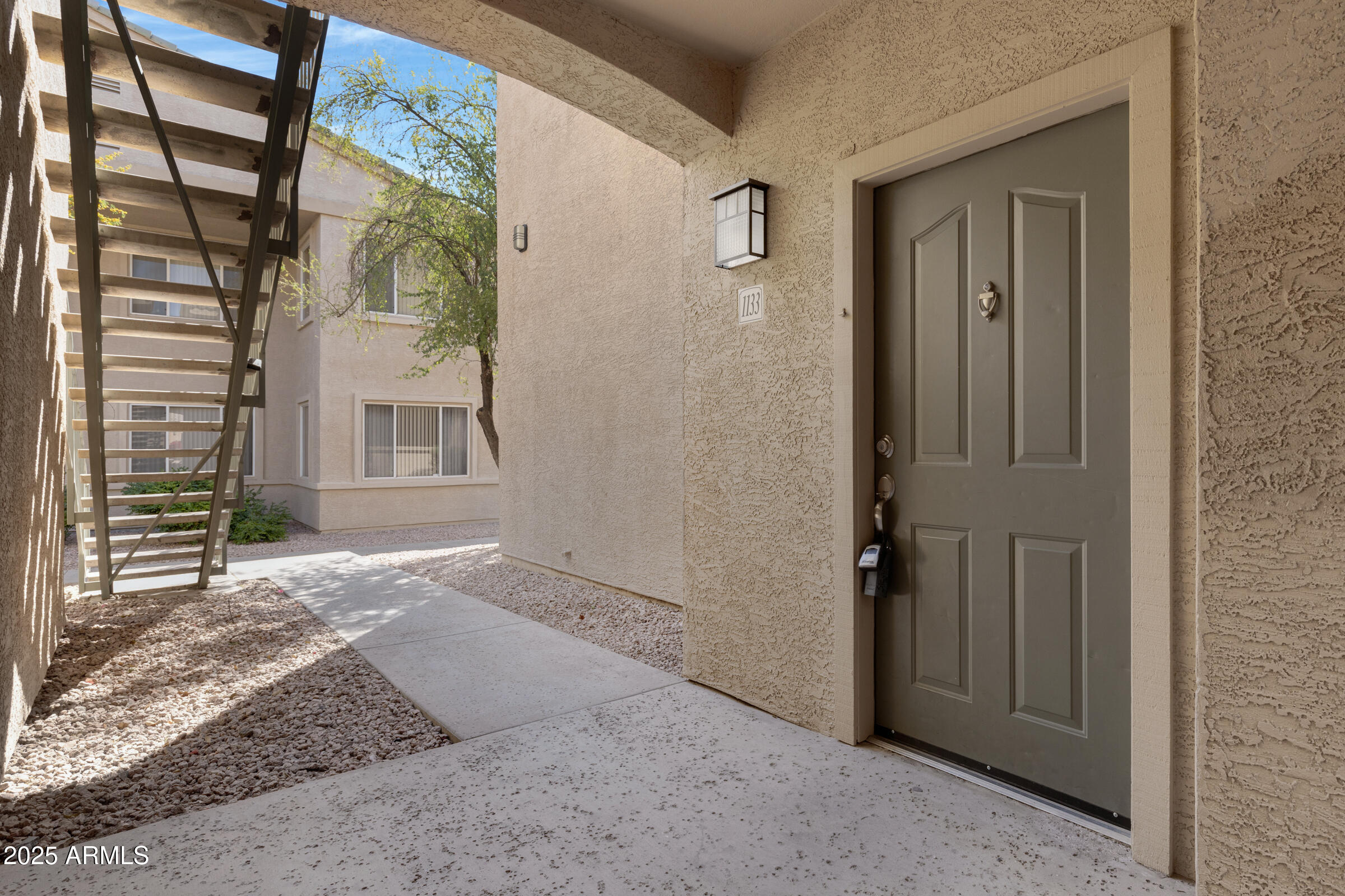 16013 S DESERT FOOTHILLS Parkway 1133