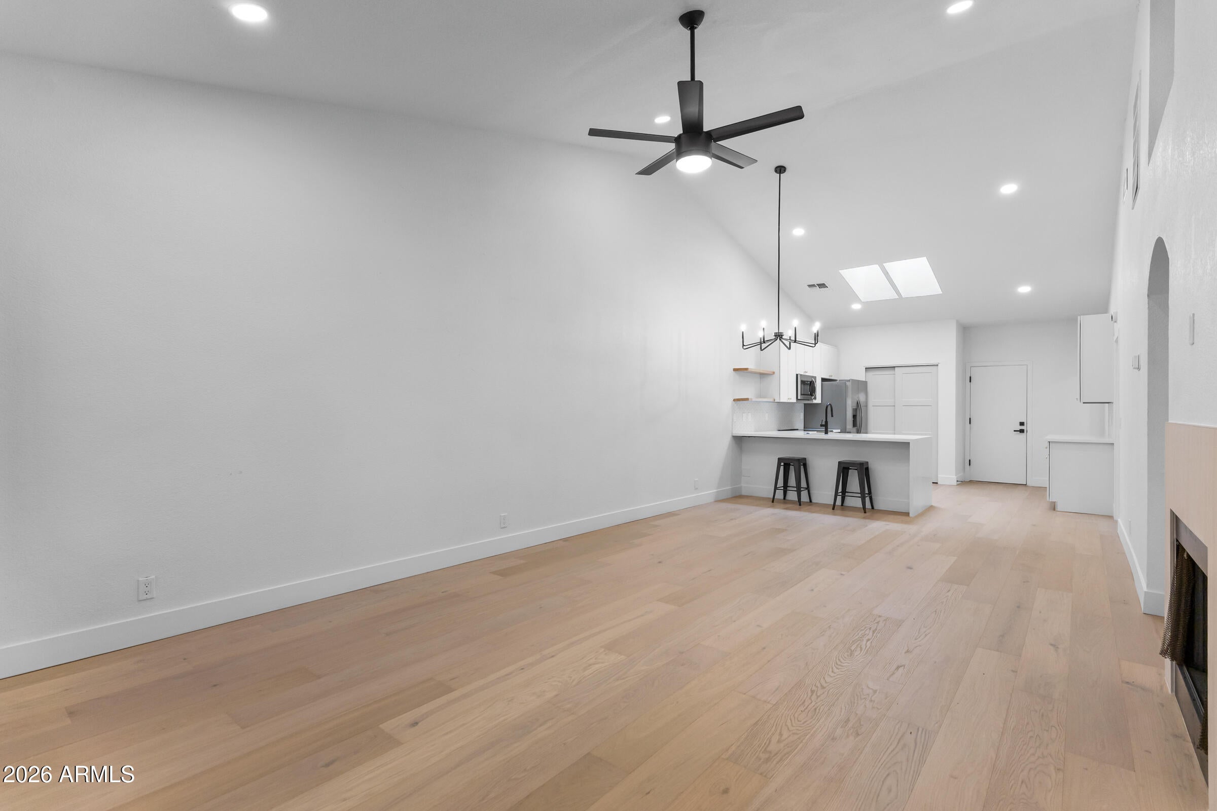 48 N Colonial Drive