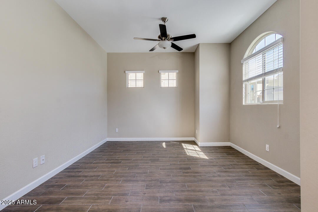 1367 S COUNTRY CLUB Drive 1322