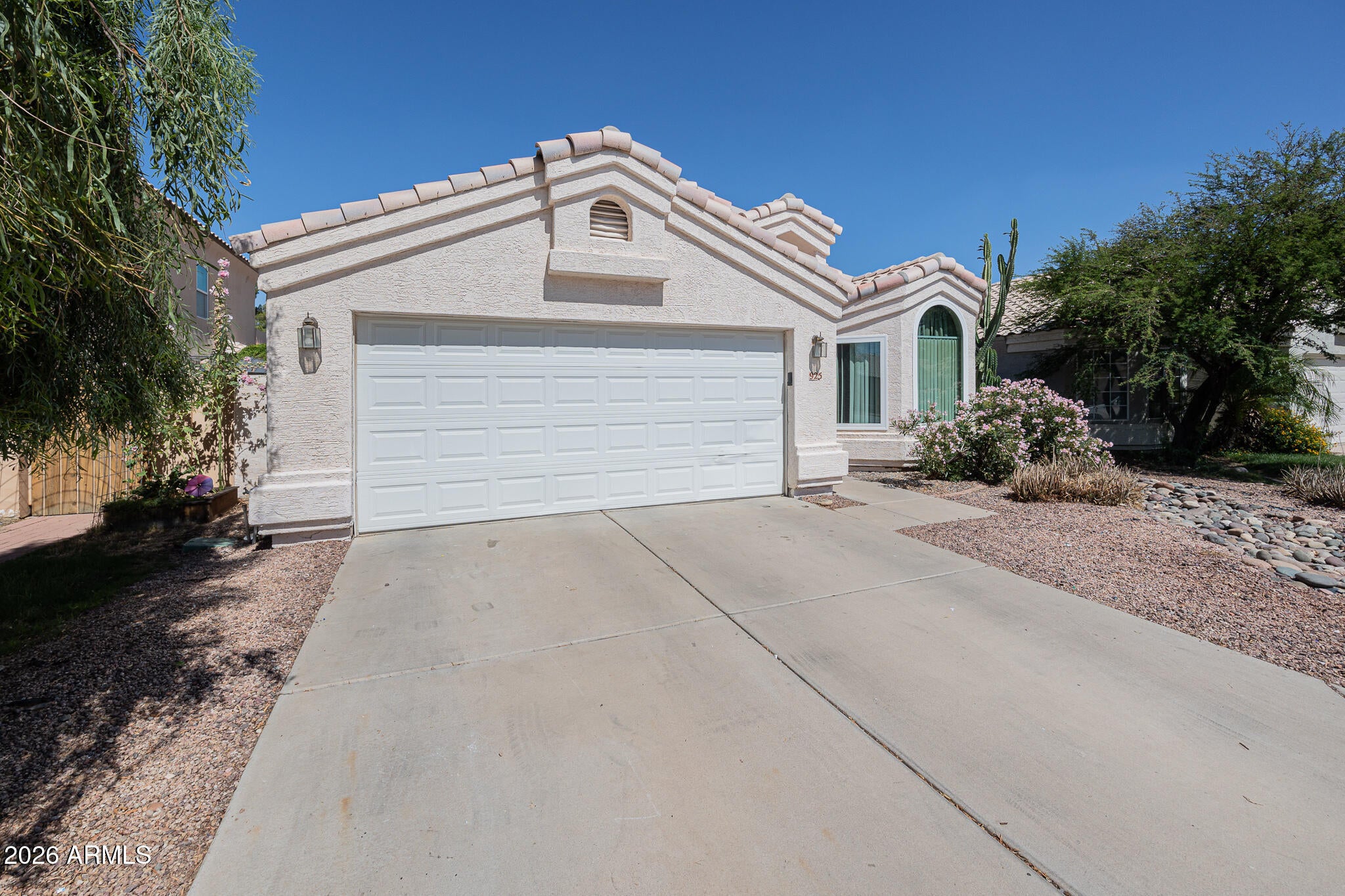 925 S SAILFISH Drive