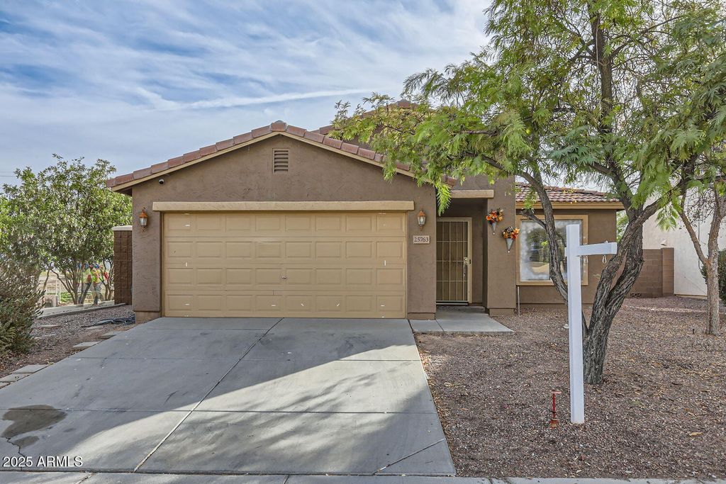 Photo of 25763 W Satellite Lane, Buckeye, AZ 85326 (MLS # 6924941)