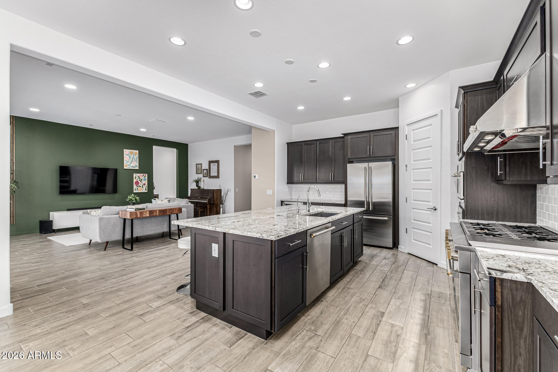DOBBINS VILLAGE - Residential